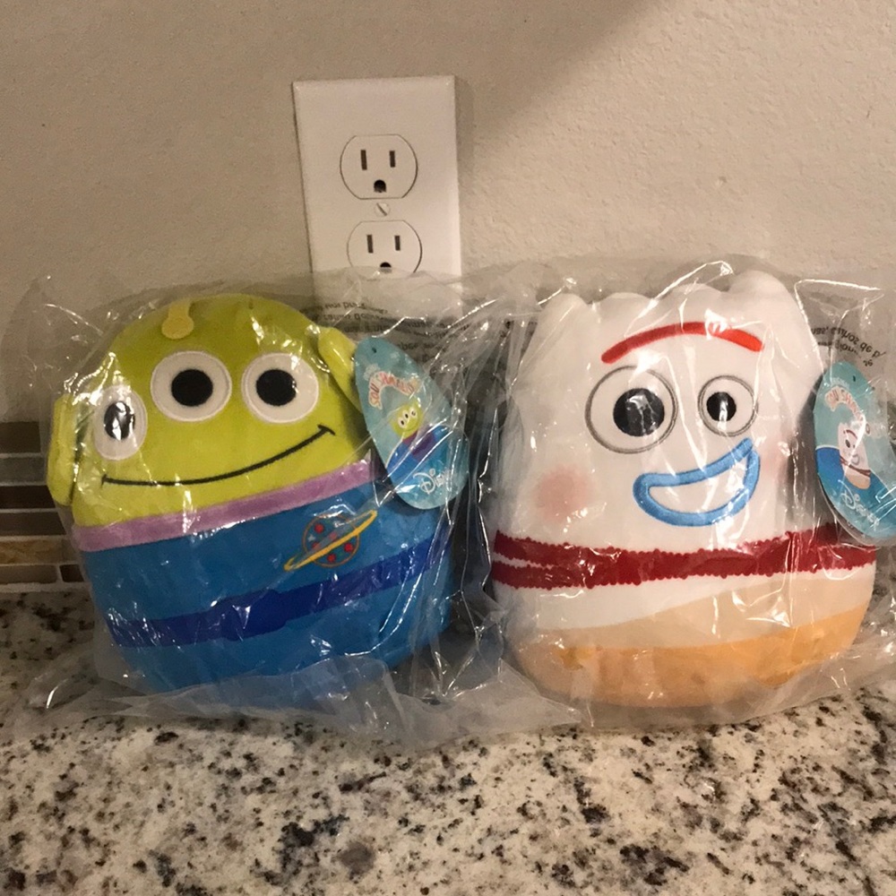 NWT SQUISHMALLOW TOY STORY ALIEN AND FORKY